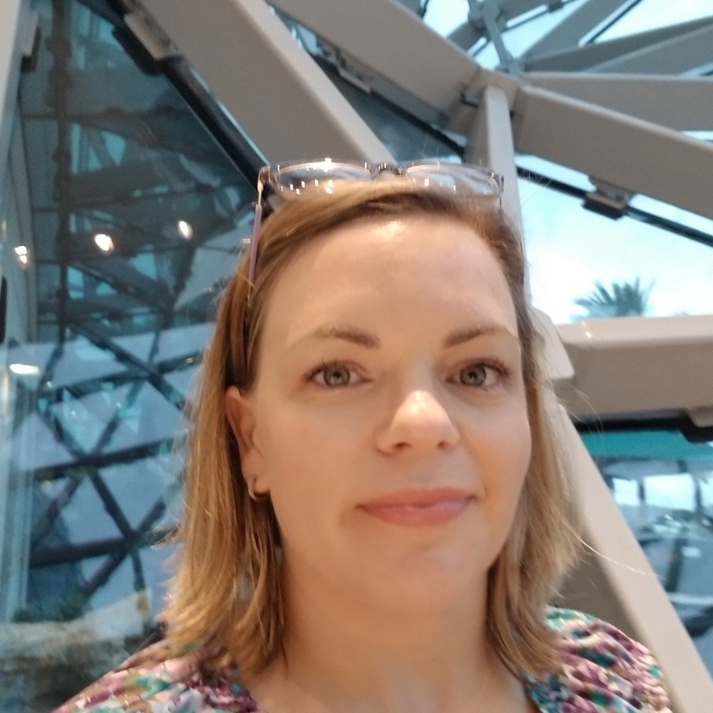 Meet your Posher, Valerie